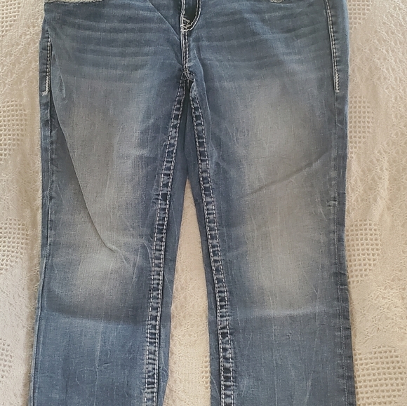 Women's Vigoss The Dallas Capri size 7/8 PLEASE READ FULL DESCRIPTION - Picture 11 of 15